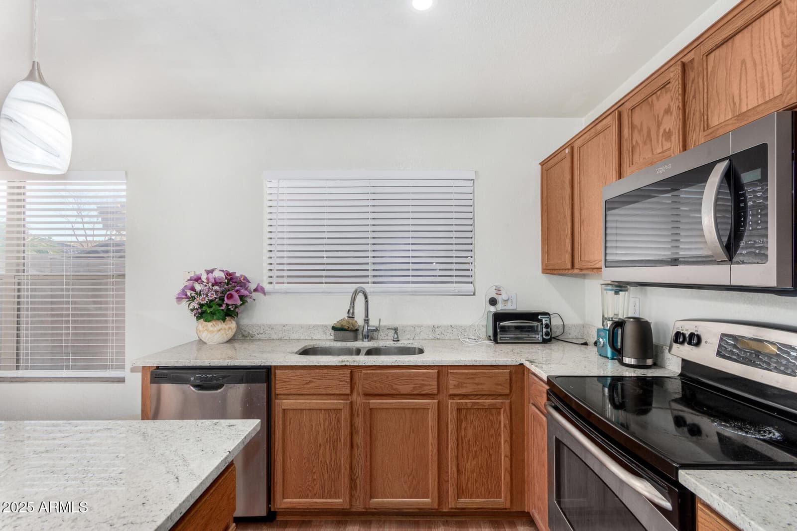 665 E WINCHESTER Way, Chandler, AZ 85286 — photo 10 of 25