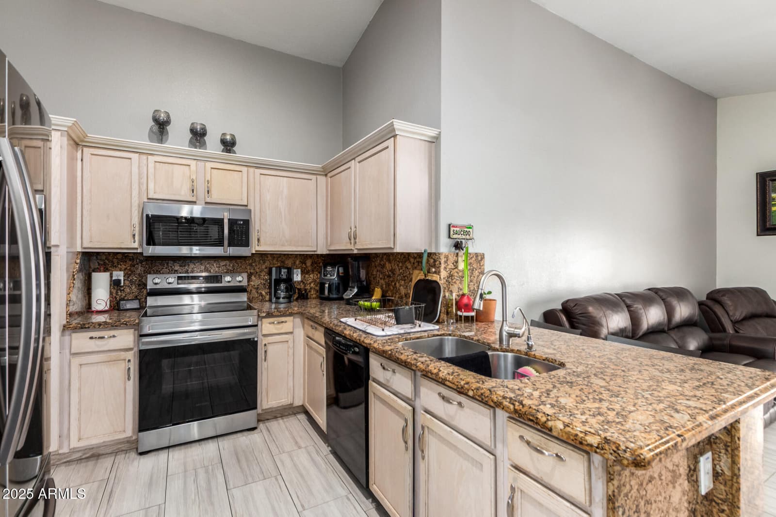 4644 N 84TH Drive, Phoenix, AZ 85037 — photo 12 of 28
