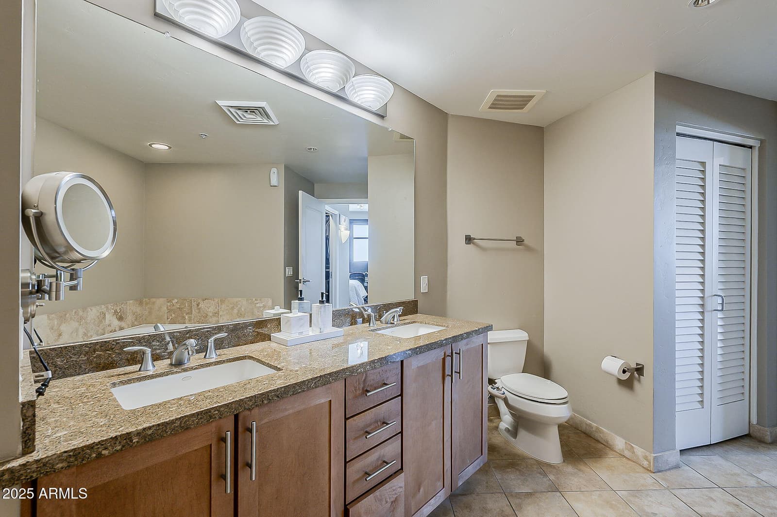 310 S 4TH Street 1601, Phoenix, AZ 85004 — photo 20 of 55