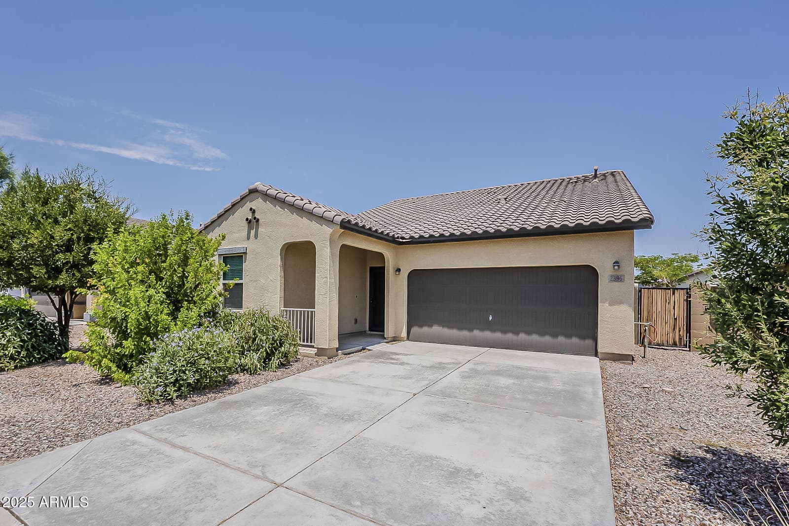 2396 E San Miguel Drive, Casa Grande, AZ 85194 — photo 2 of 46