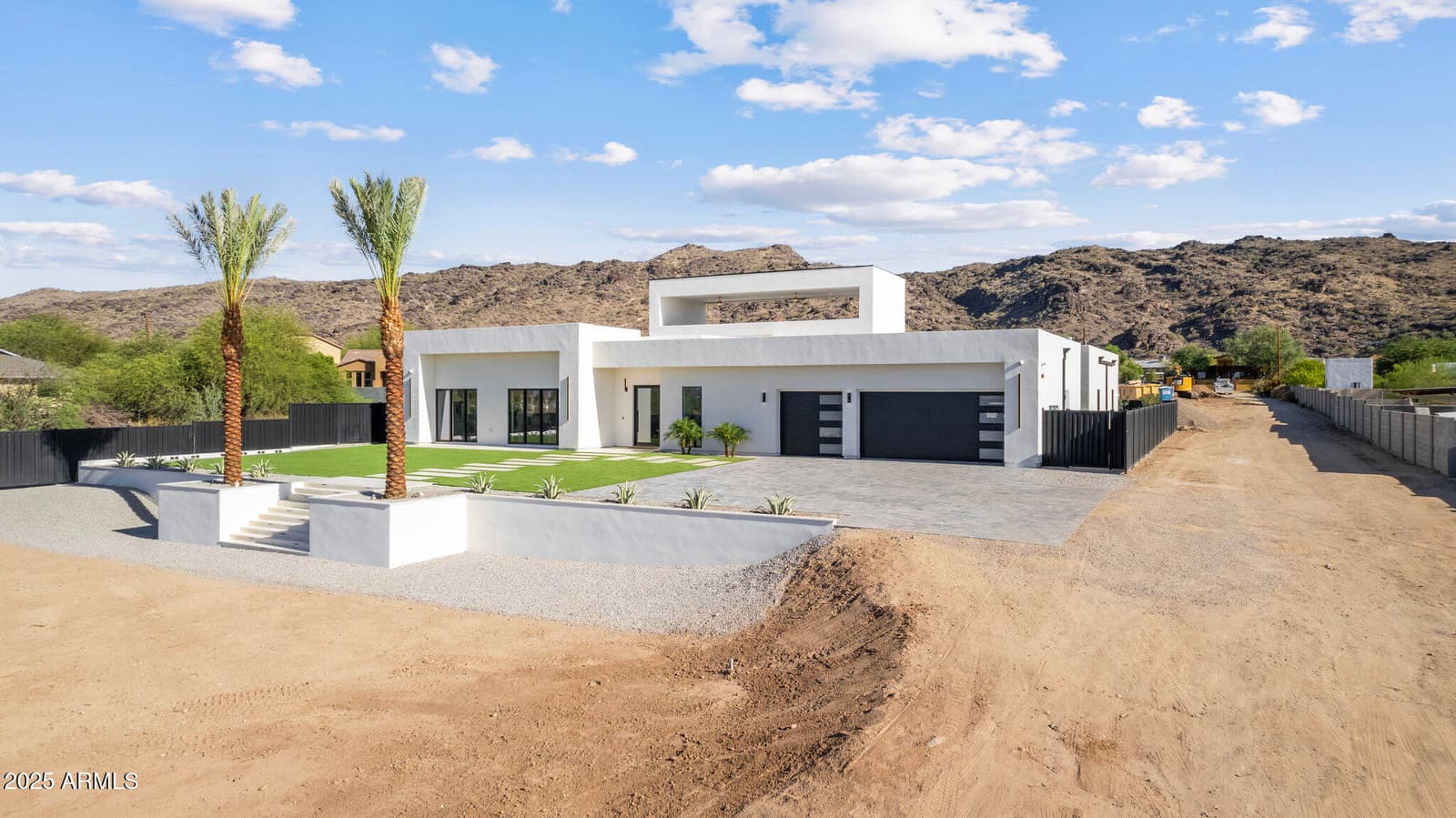 2309 E SOUTH MOUNTAIN Avenue, Phoenix, AZ 85042 — photo 102 of 118