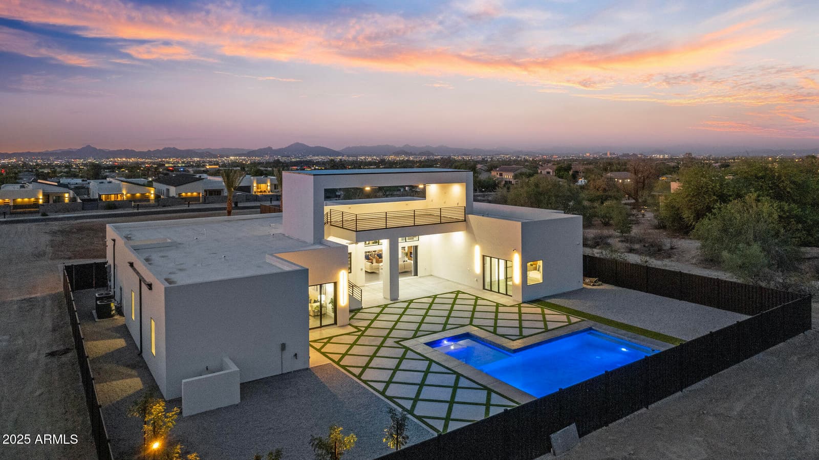 2309 E SOUTH MOUNTAIN Avenue, Phoenix, AZ 85042 — photo 112 of 118
