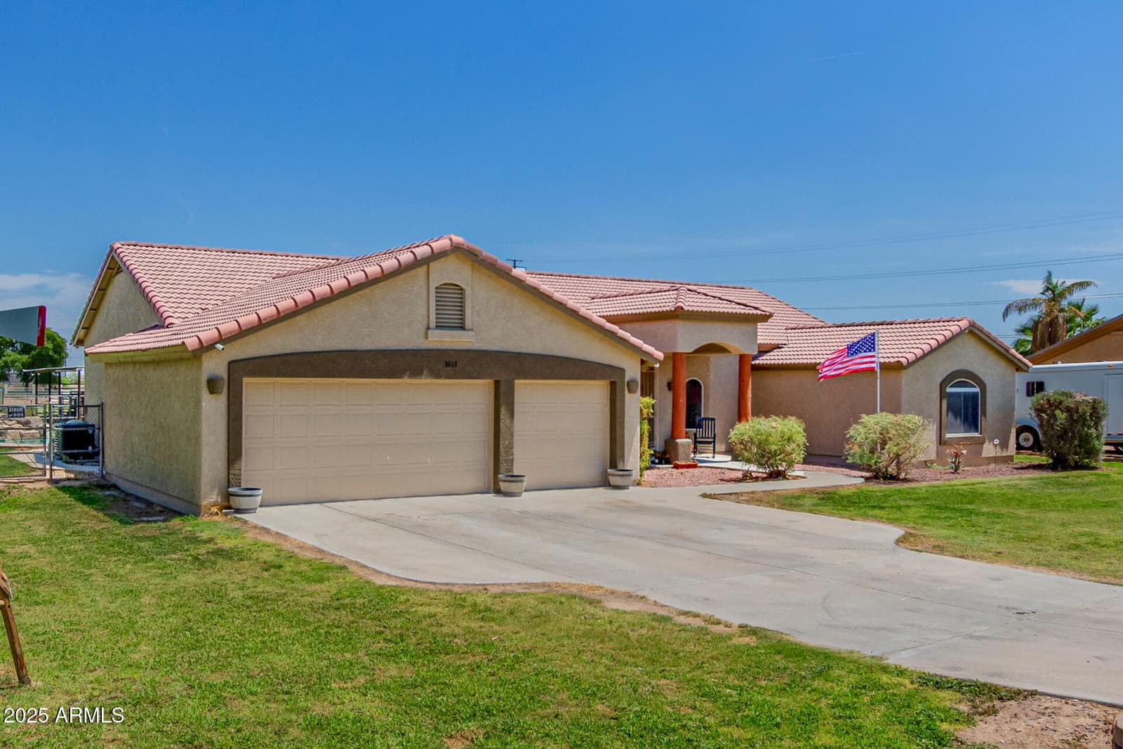 3013 S 201st Drive, Buckeye, AZ 85326 — photo 3 of 52
