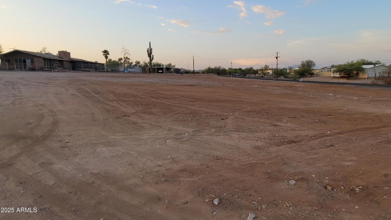 522 S CORTEZ Road, Apache Junction, AZ 85119 — photo 14 of 58