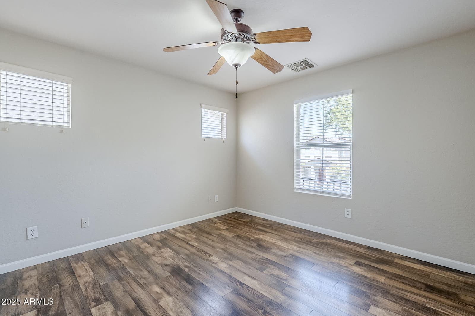 3024 S 101ST Avenue, Tolleson, AZ 85353 — photo 25 of 45
