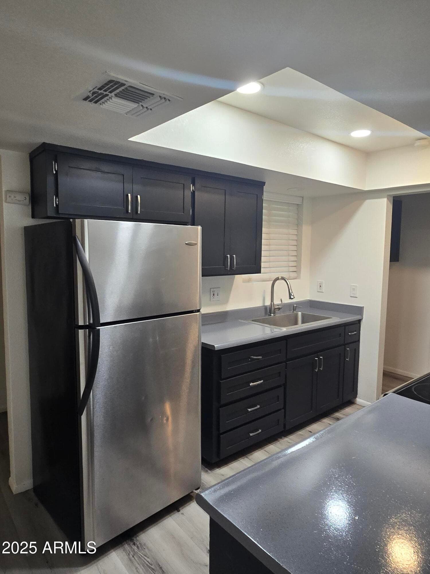 2211 W Pecan Road, Phoenix, AZ 85041 — photo 4 of 21