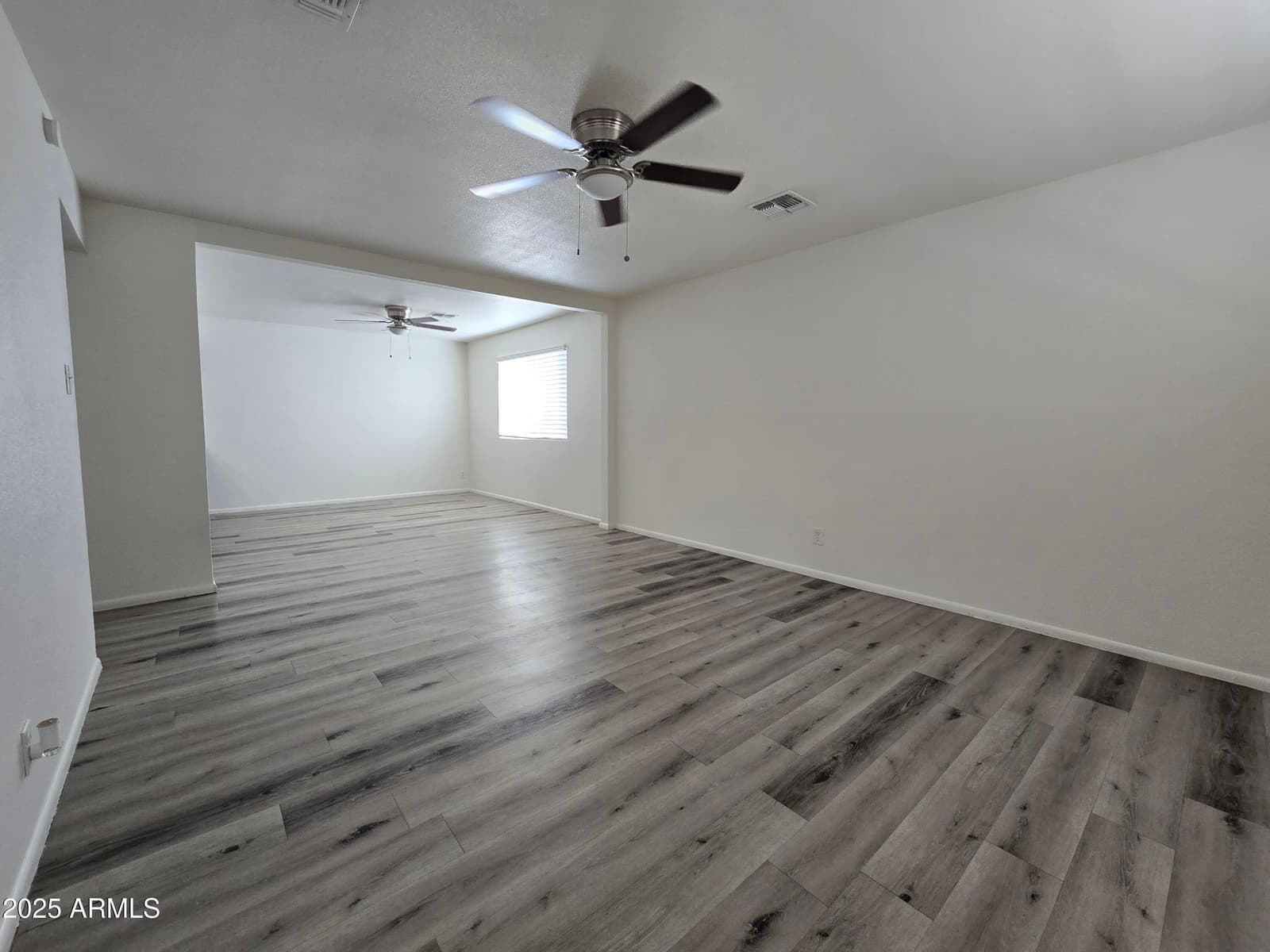 2211 W Pecan Road, Phoenix, AZ 85041 — photo 8 of 21