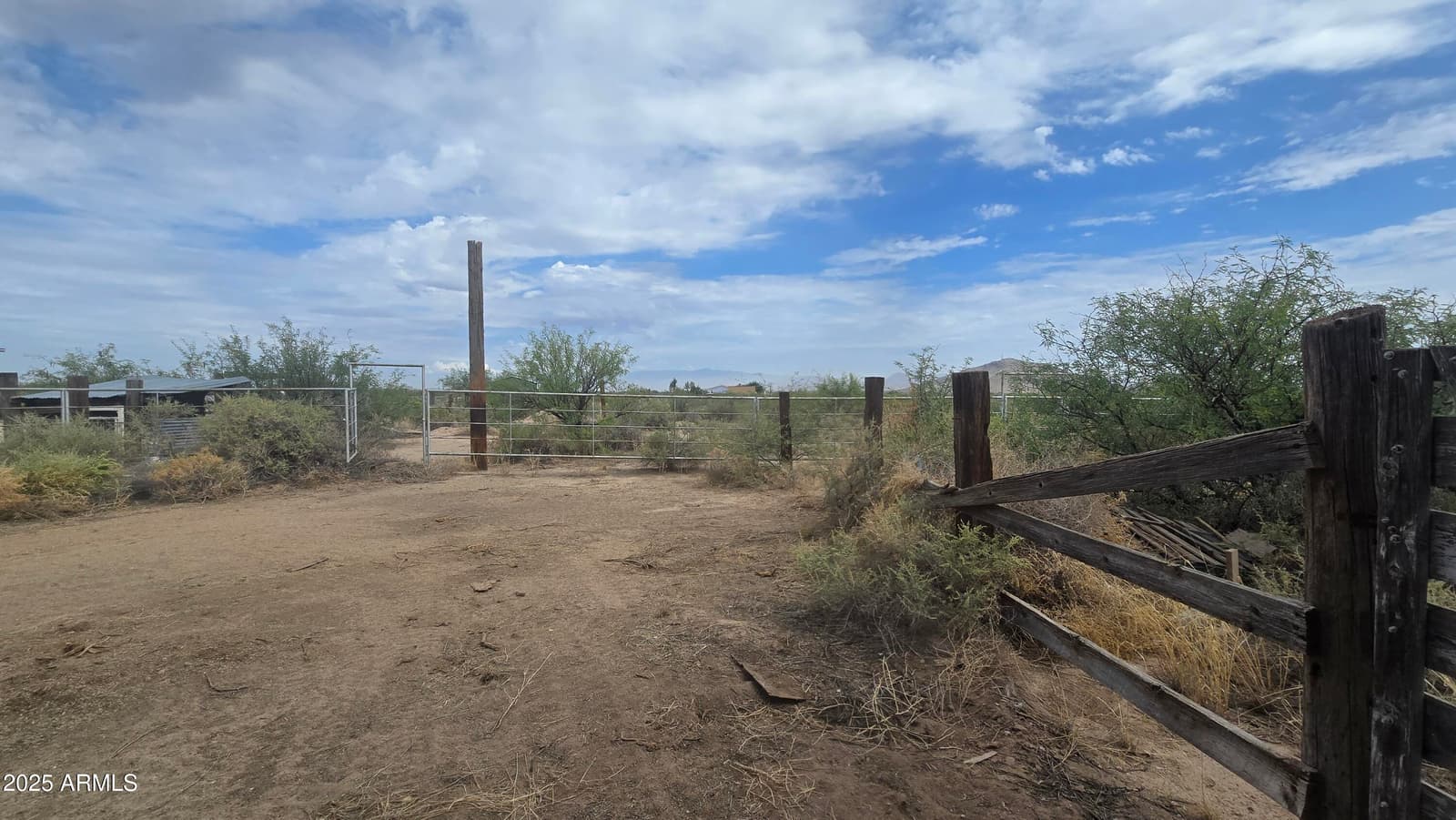 5008 N JOE HINES Road, Willcox, AZ 85643 — photo 7 of 23