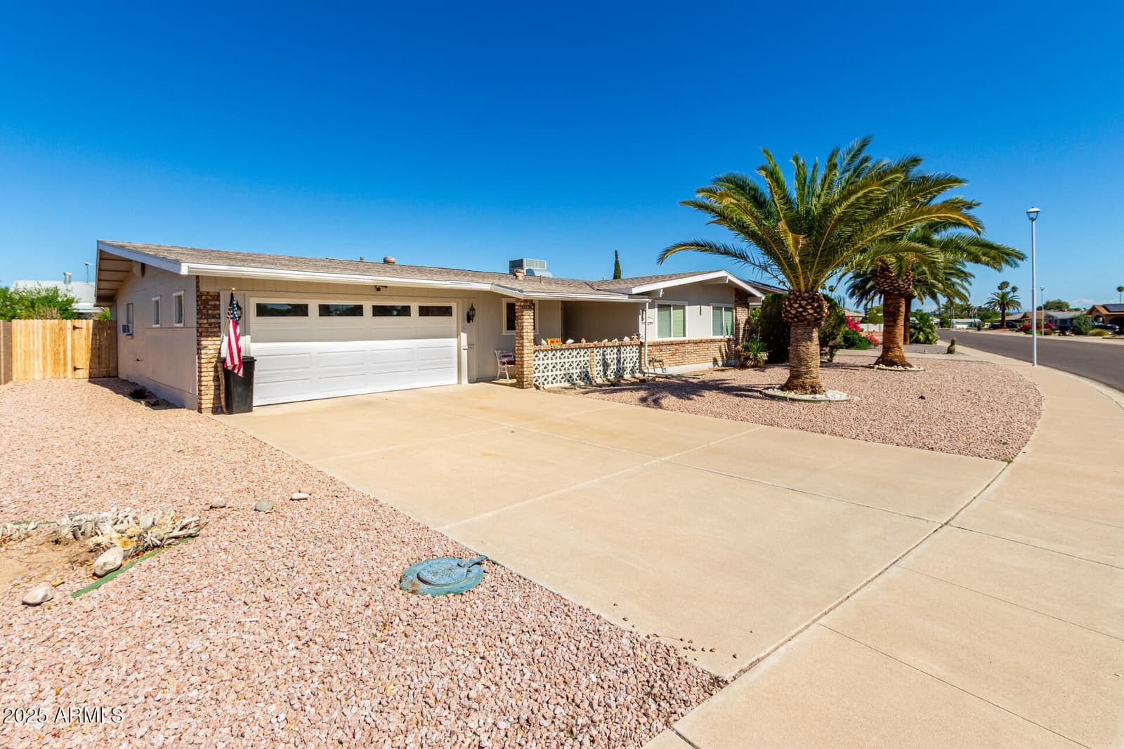 11002 W Deanne Drive, Sun City, AZ 85351 — photo 3 of 12