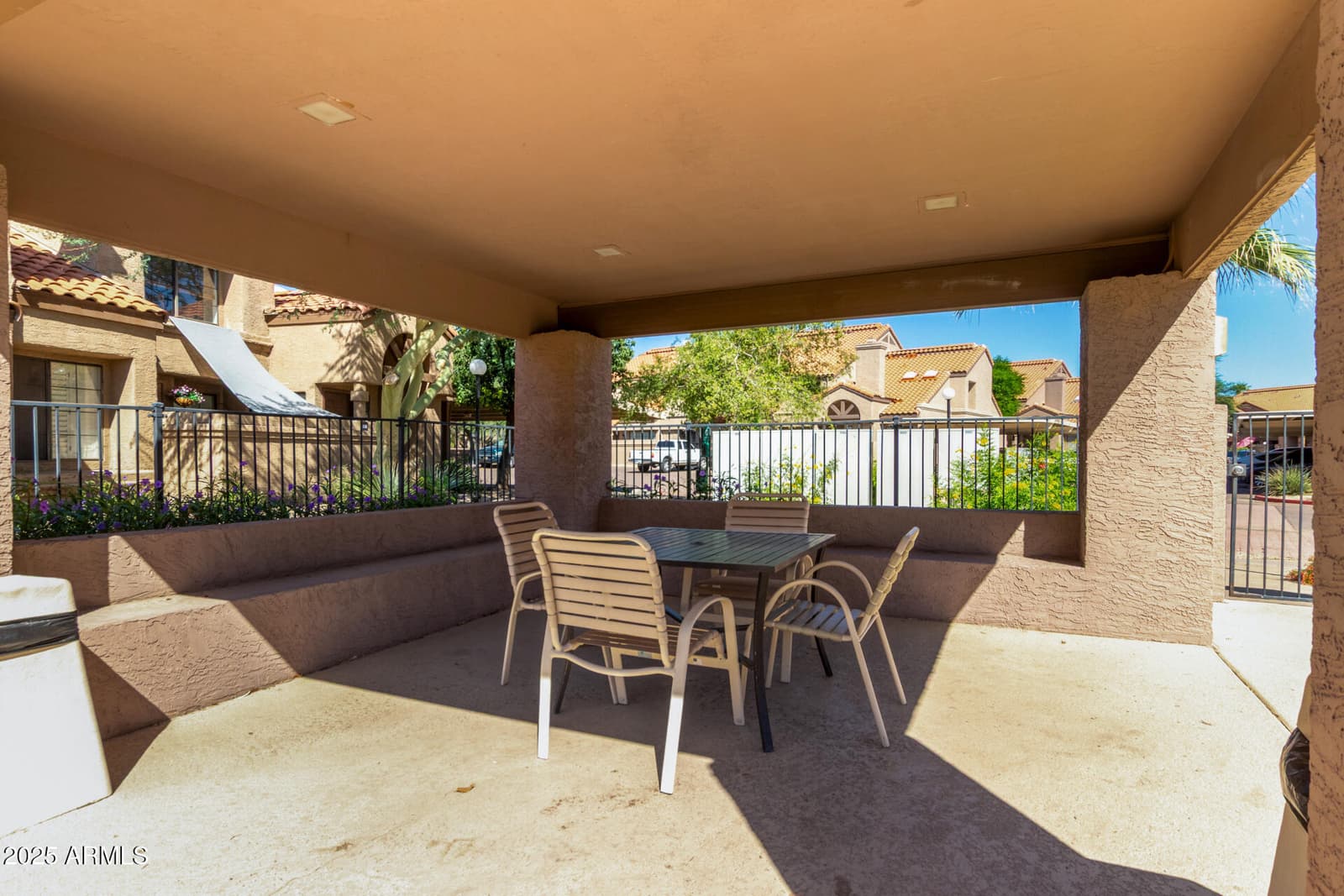 609 E MESQUITE Circle D131, Tempe, AZ 85288 — photo 33 of 36
