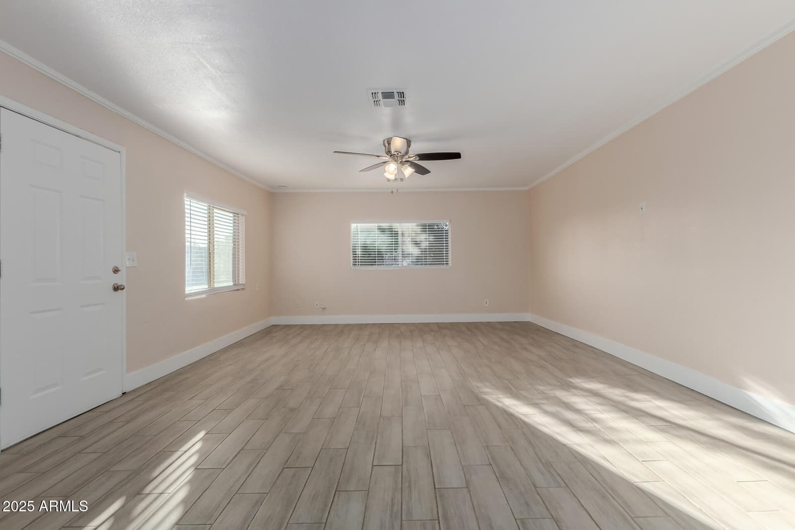 2128 W Georgia Avenue, Phoenix, AZ 85015 — photo 4 of 26