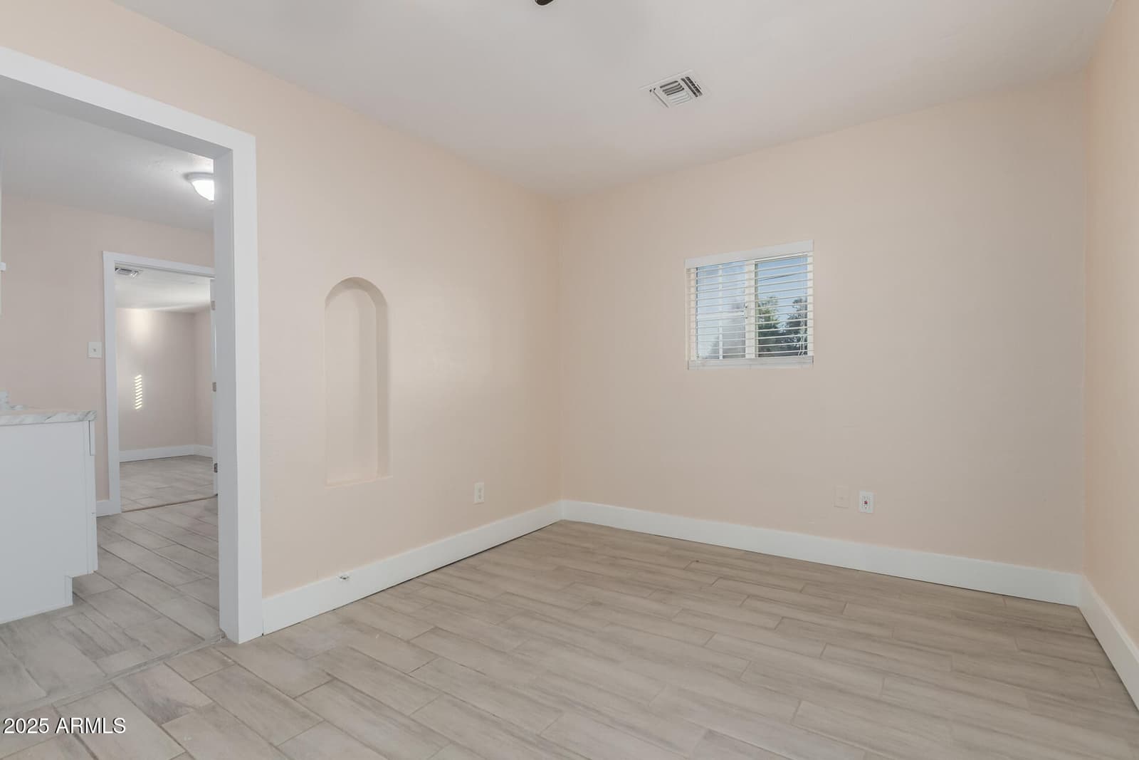 2128 W Georgia Avenue, Phoenix, AZ 85015 — photo 7 of 26