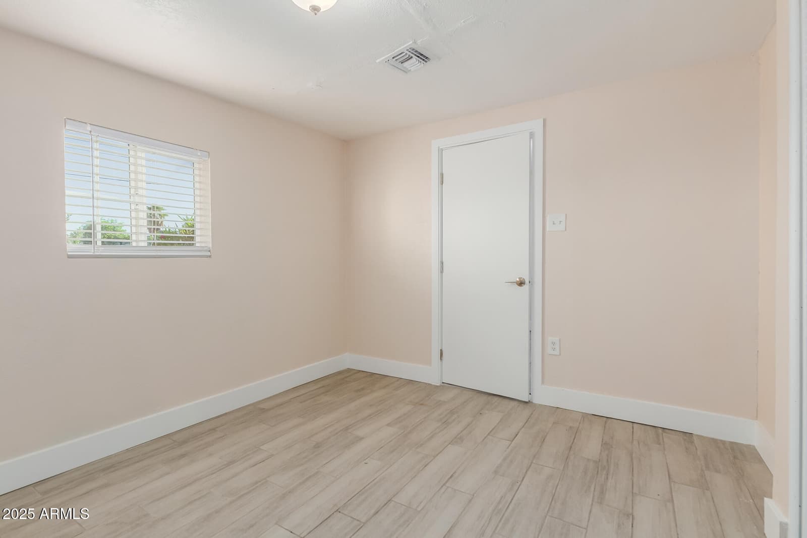 2128 W Georgia Avenue, Phoenix, AZ 85015 — photo 20 of 26