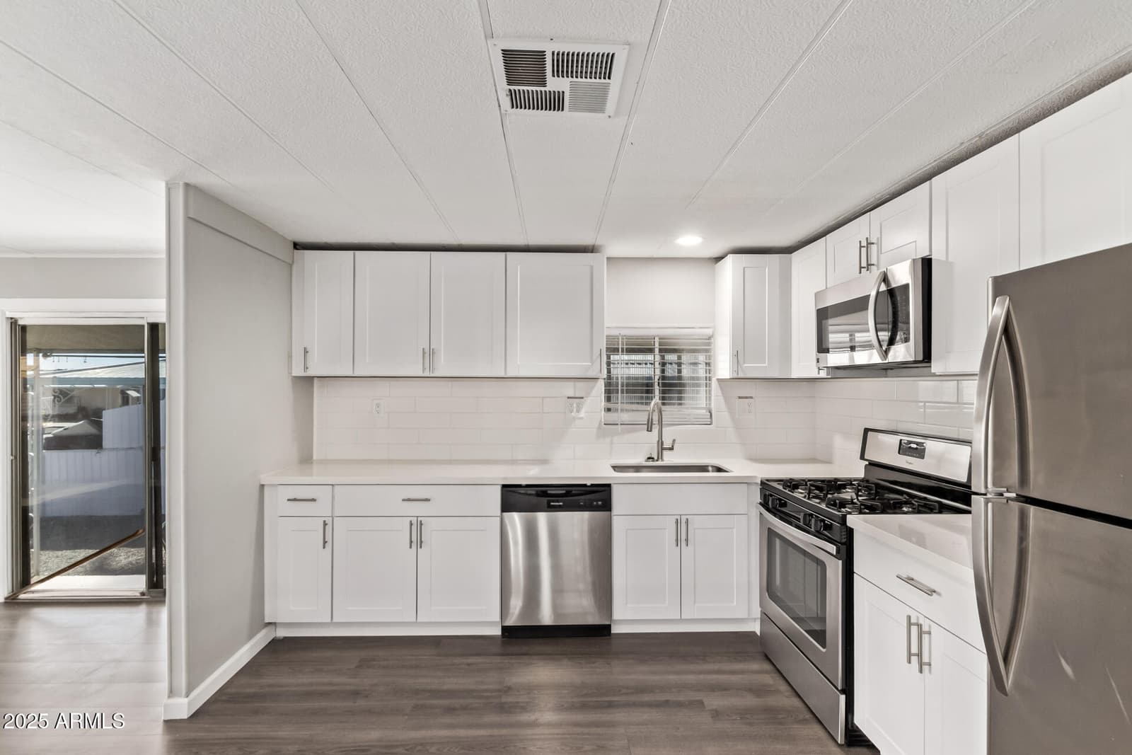303 S Recker Road 200, Mesa, AZ 85206 — photo 15 of 29