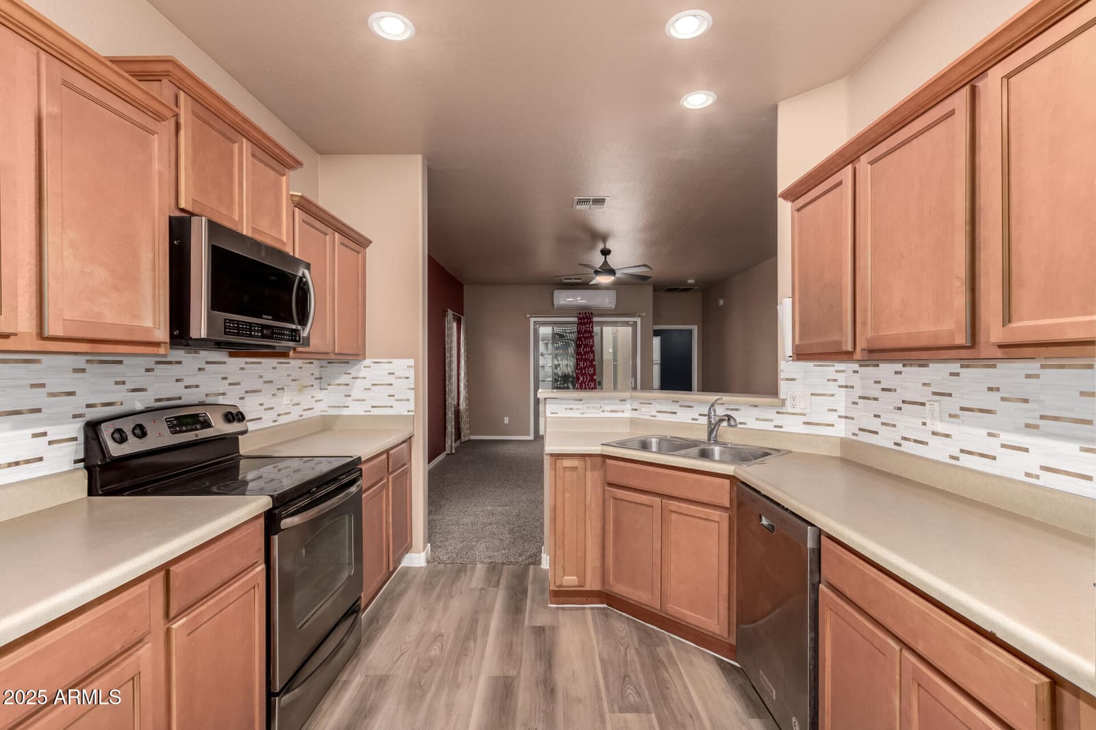 11137 E SUTTER Avenue, Mesa, AZ 85212 — photo 12 of 38