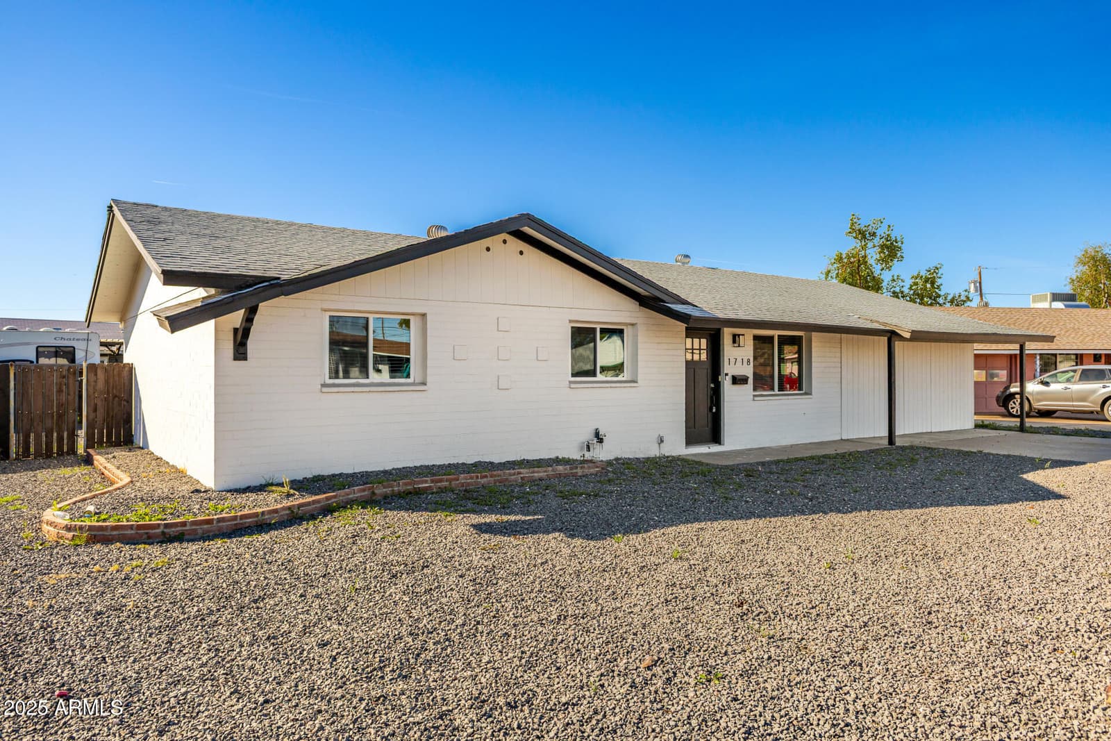 1718 S MARILYN ANN Drive, Tempe, AZ 85281 — photo 5 of 38
