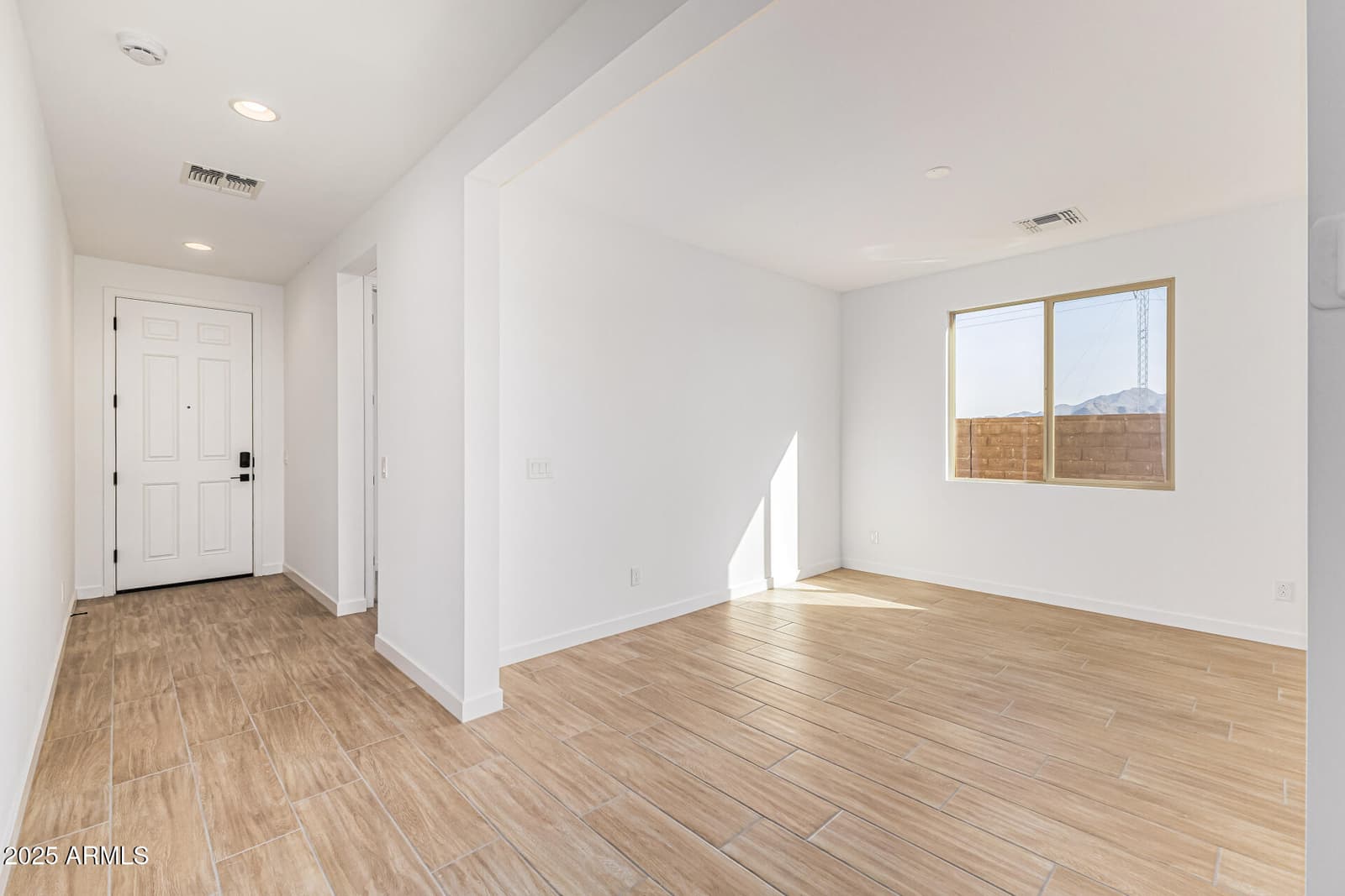 16931 W DESERT Lane, Goodyear, AZ 85338 — photo 13 of 57