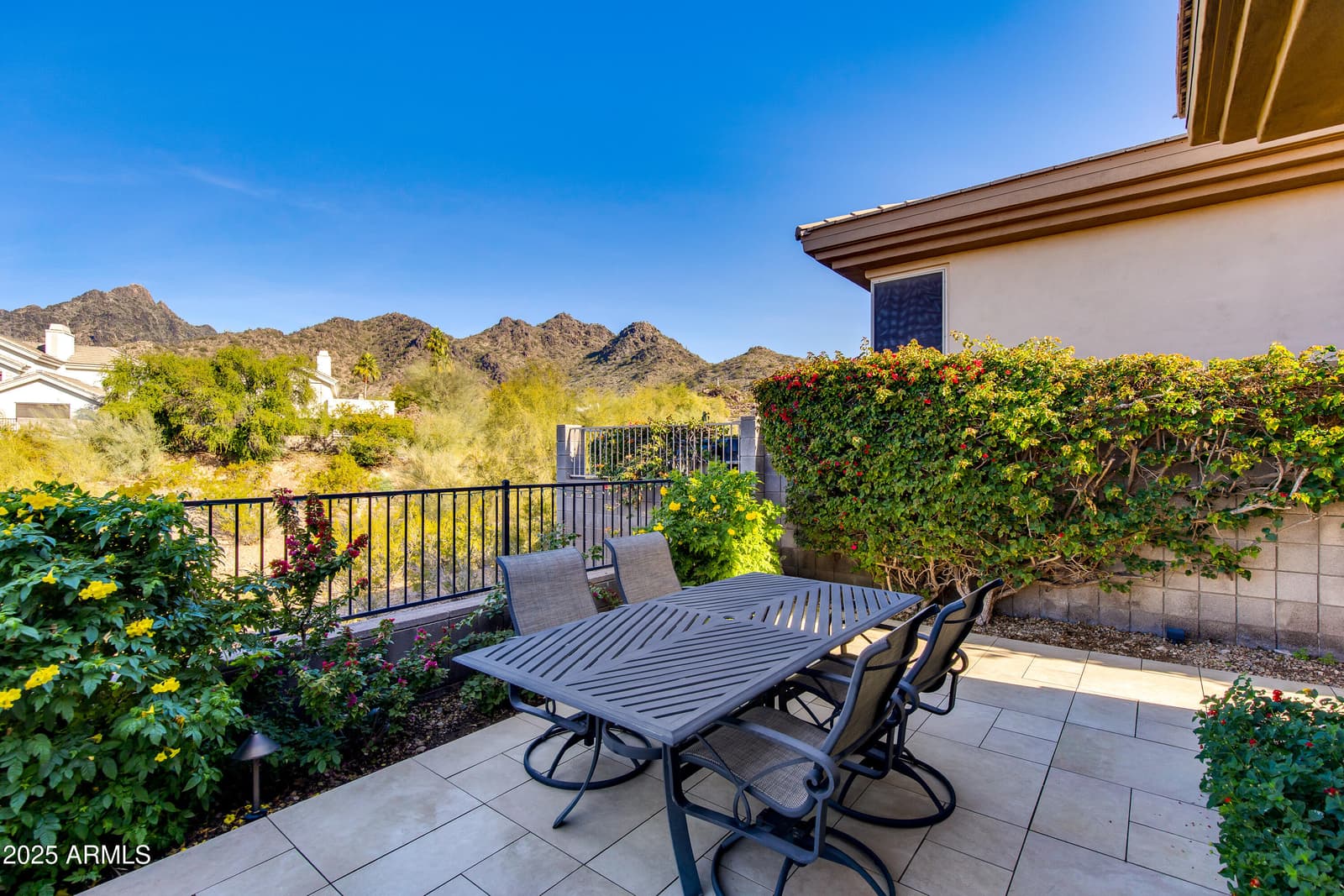 3130 E Squaw Peak Circle, Phoenix, AZ 85016 — photo 39 of 46