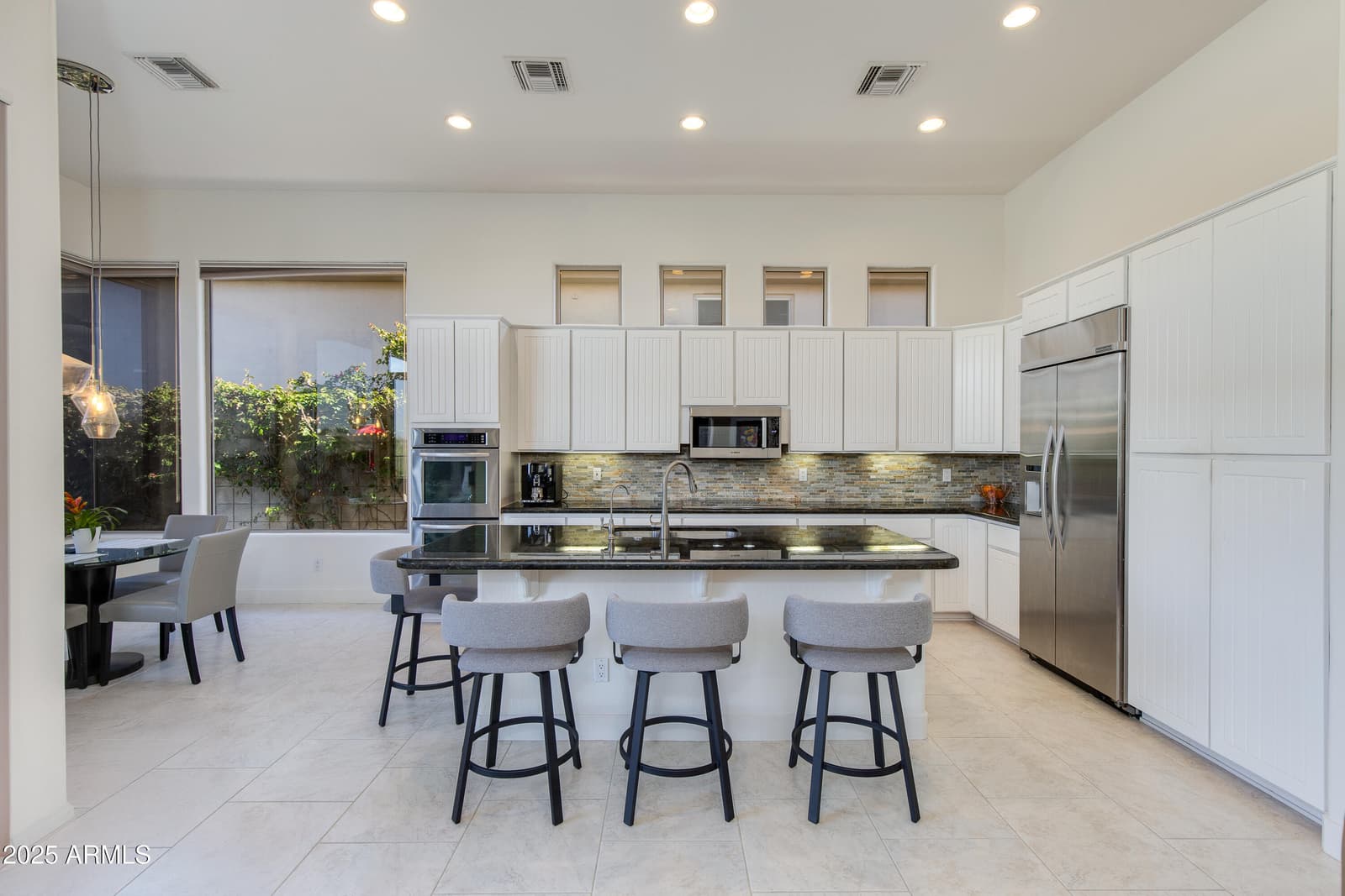 3130 E Squaw Peak Circle, Phoenix, AZ 85016 — photo 14 of 46