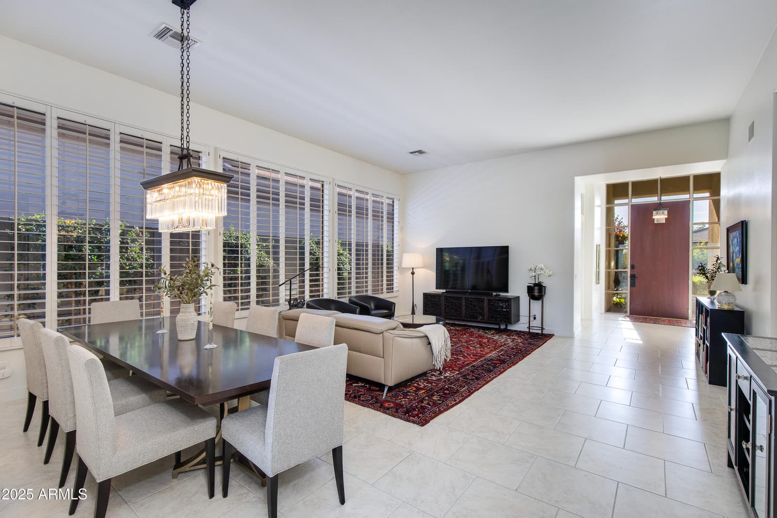 3130 E Squaw Peak Circle, Phoenix, AZ 85016 — photo 8 of 46