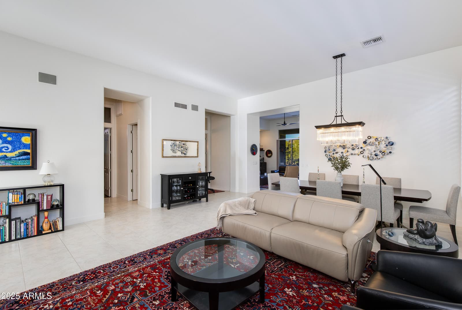 3130 E Squaw Peak Circle, Phoenix, AZ 85016 — photo 6 of 46