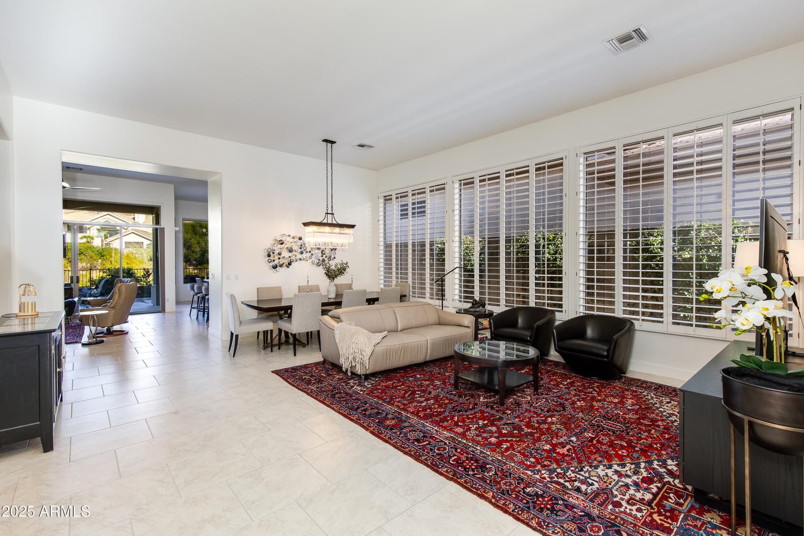 3130 E Squaw Peak Circle, Phoenix, AZ 85016 — photo 5 of 46