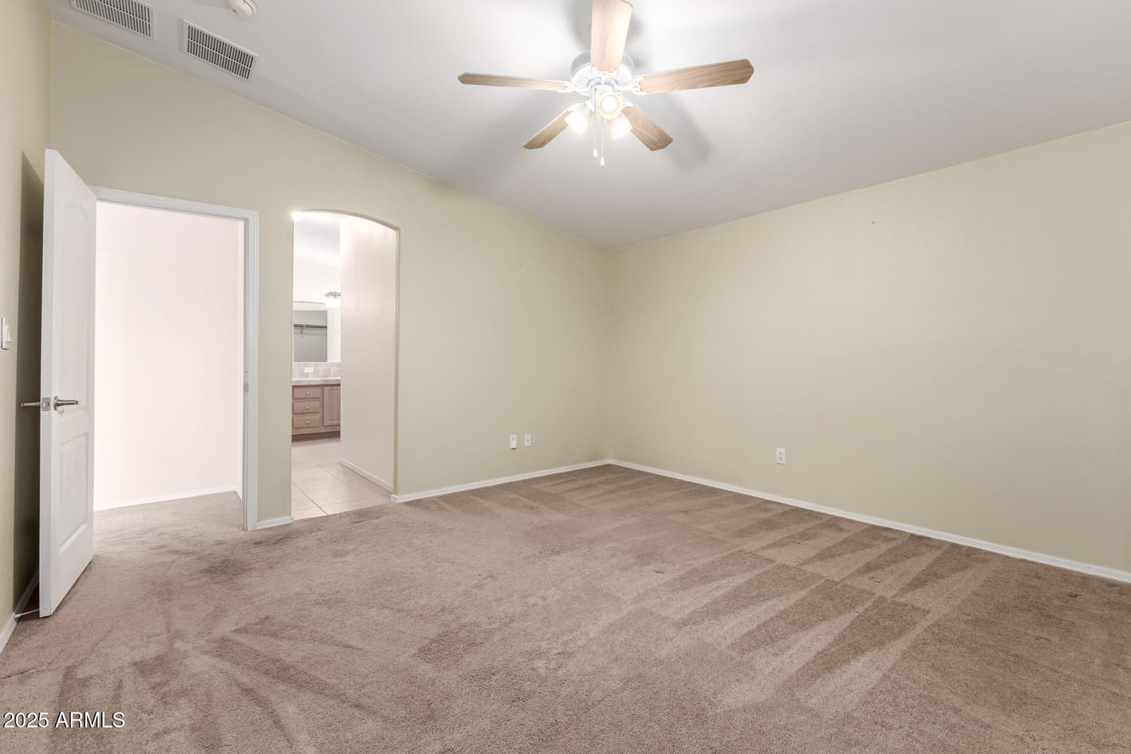 1717 E LIBBY Street, Phoenix, AZ 85022 — photo 10 of 24