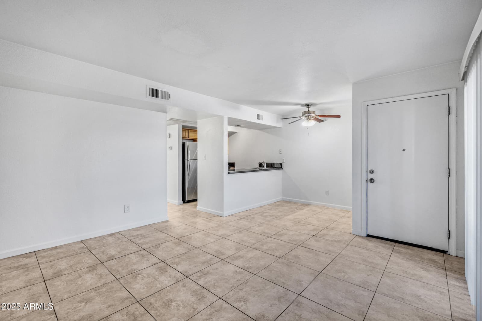 1241 N 48TH Street 114, Phoenix, AZ 85008 — photo 4 of 18