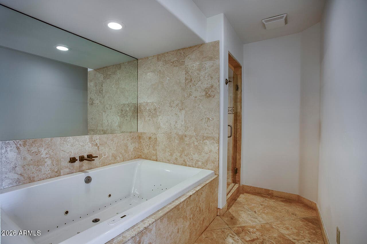 77 E MISSOURI Avenue 49, Phoenix, AZ 85012 — photo 10 of 25