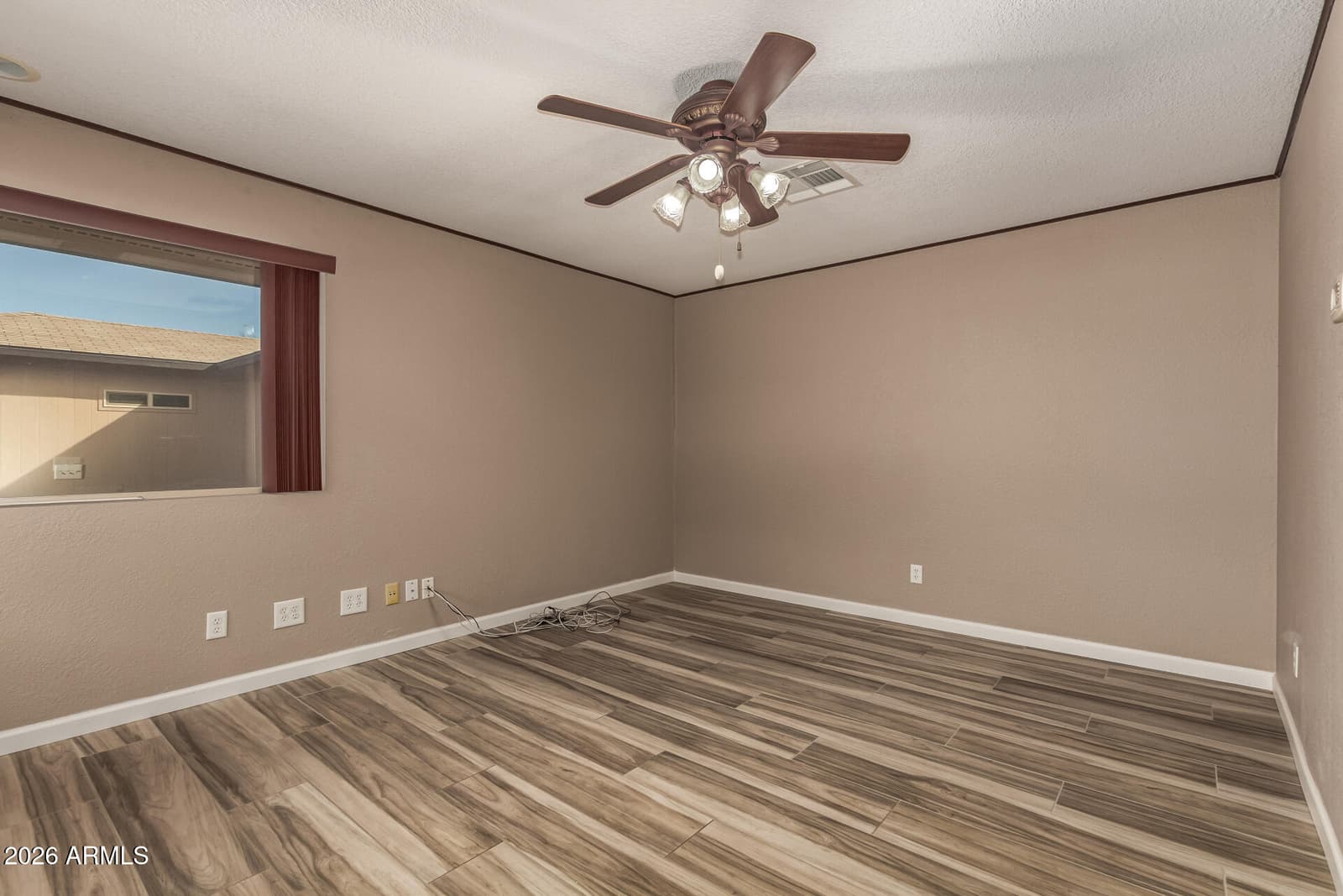9702 W BRANDING IRON Drive, Sun City, AZ 85351 — photo 24 of 48