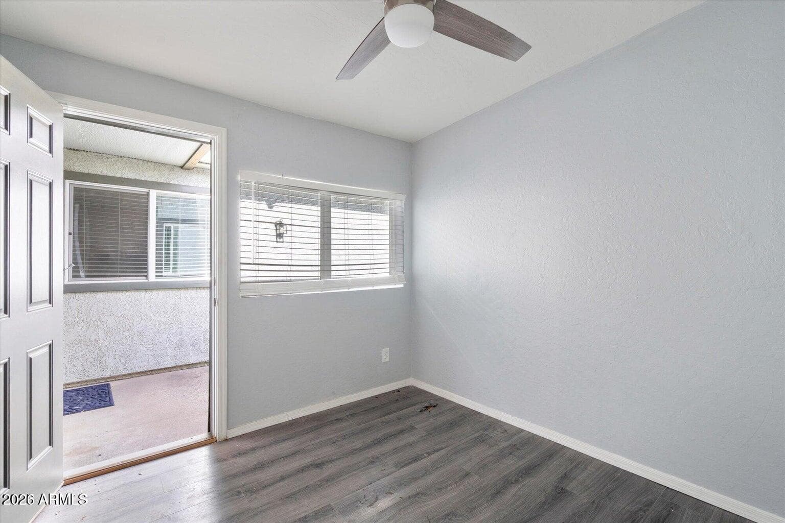 7132 N 63rd Drive, Glendale, AZ 85301 — photo 4 of 20