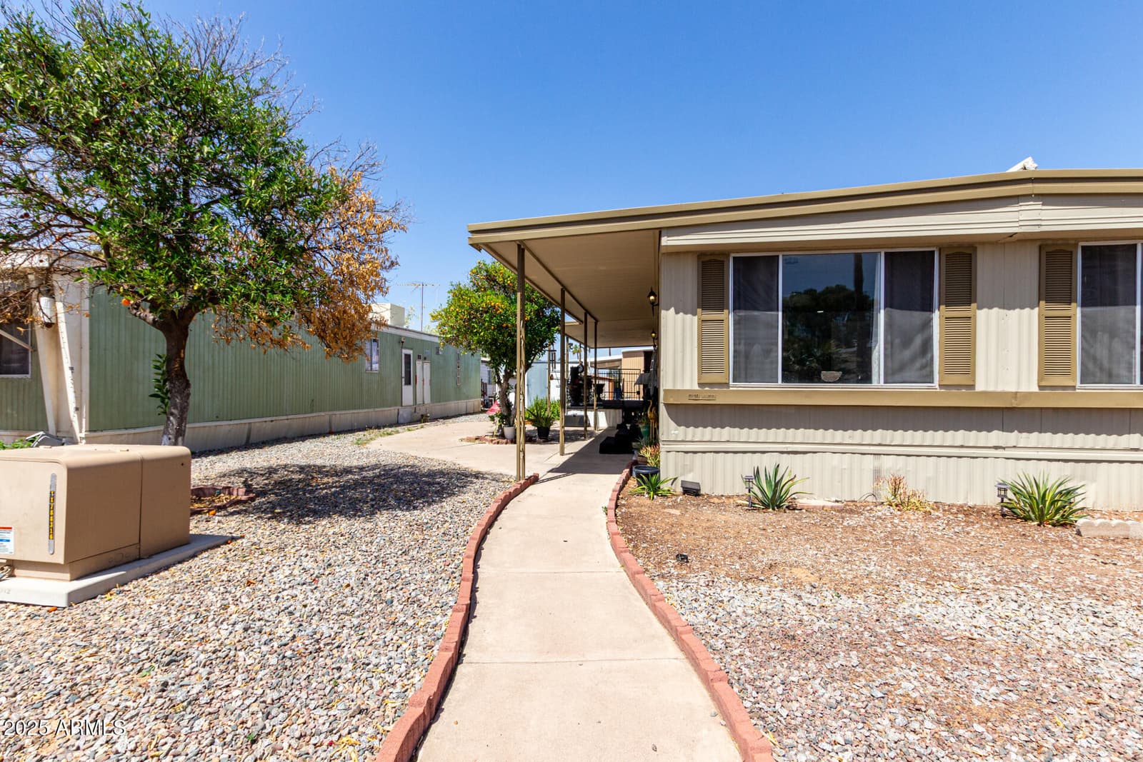 2650 W UNION HILLS Drive 98, Phoenix, AZ 85027 — photo 24 of 28
