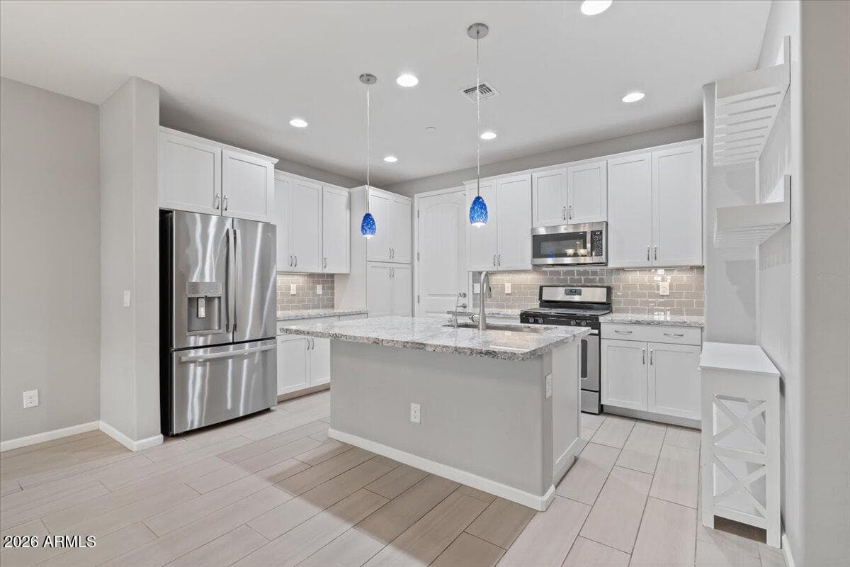 2477 W Market Place 27, Chandler, AZ 85248 — photo 5 of 38