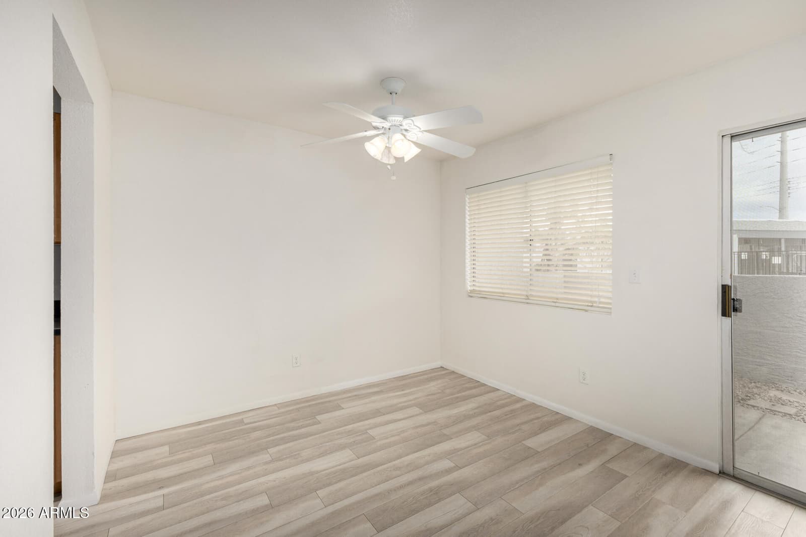 7550 N 12TH Street 146, Phoenix, AZ 85020 — photo 3 of 17