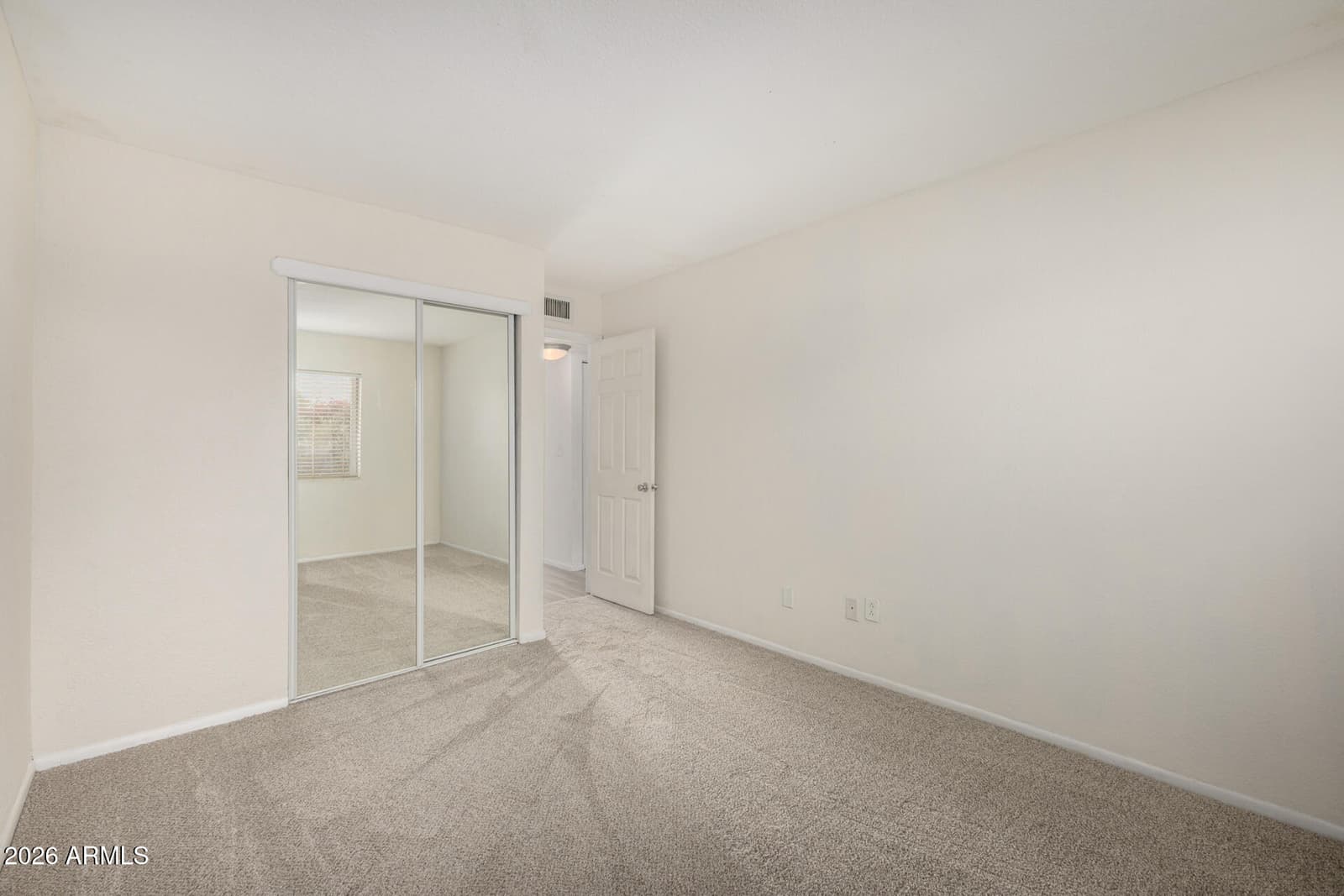 7550 N 12TH Street 146, Phoenix, AZ 85020 — photo 7 of 17