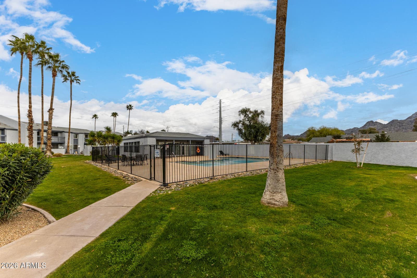 7550 N 12TH Street 146, Phoenix, AZ 85020 — photo 15 of 17