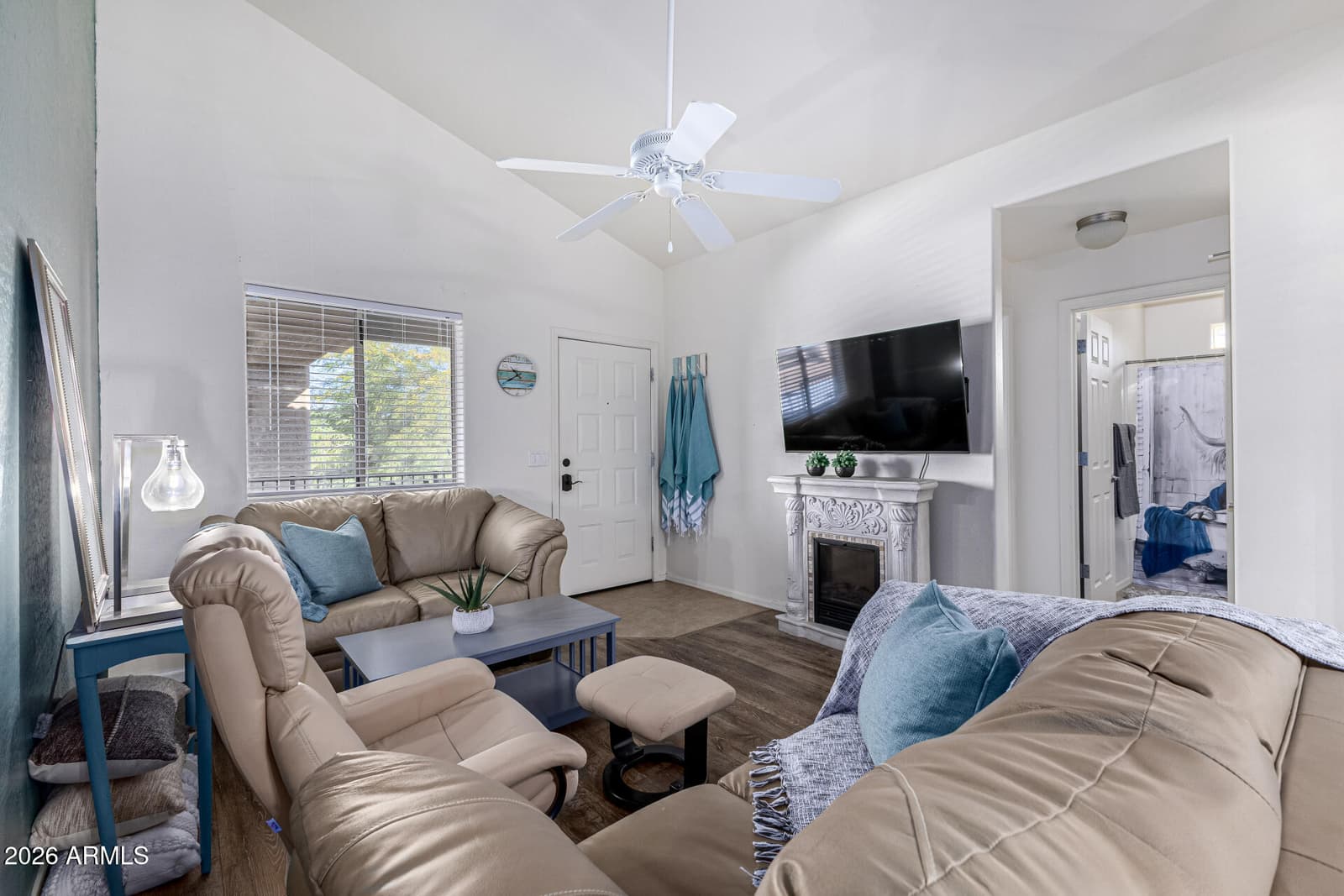 537 S DELAWARE Drive 221, Apache Junction, AZ 85120 — photo 4 of 31