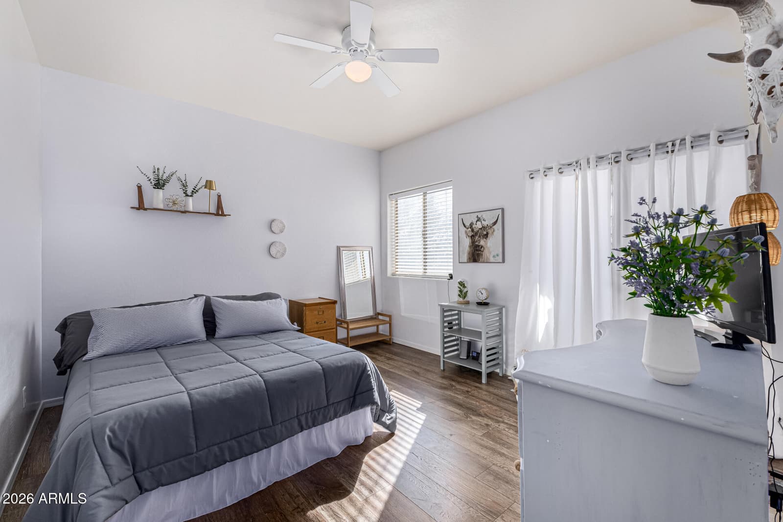537 S DELAWARE Drive 221, Apache Junction, AZ 85120 — photo 12 of 31