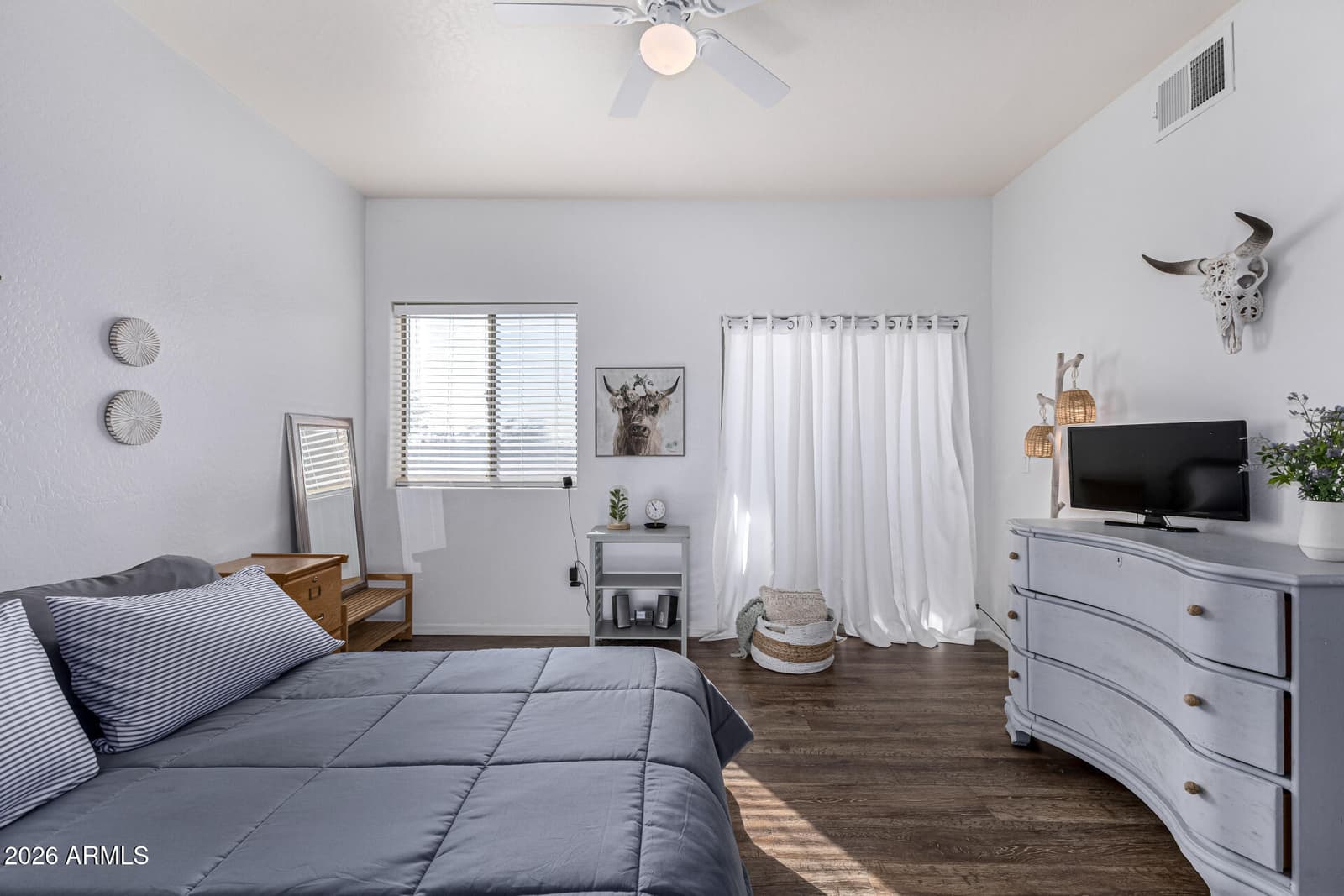 537 S DELAWARE Drive 221, Apache Junction, AZ 85120 — photo 14 of 31