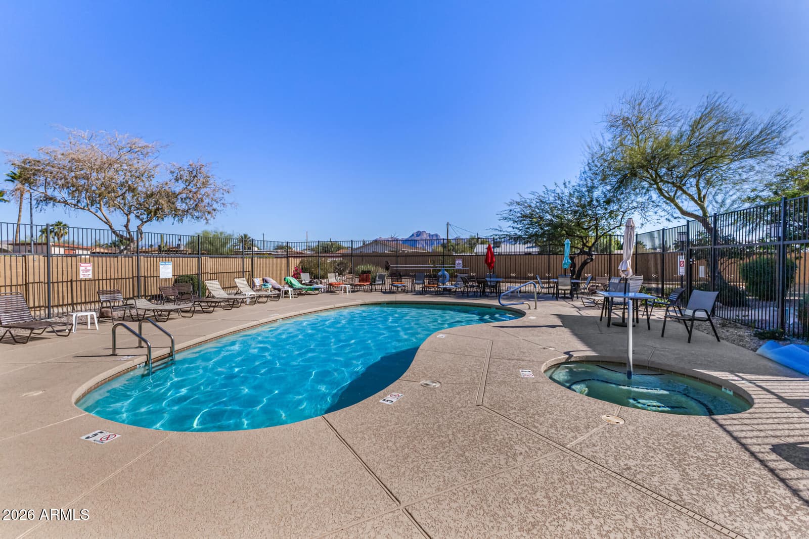 537 S DELAWARE Drive 221, Apache Junction, AZ 85120 — photo 30 of 31