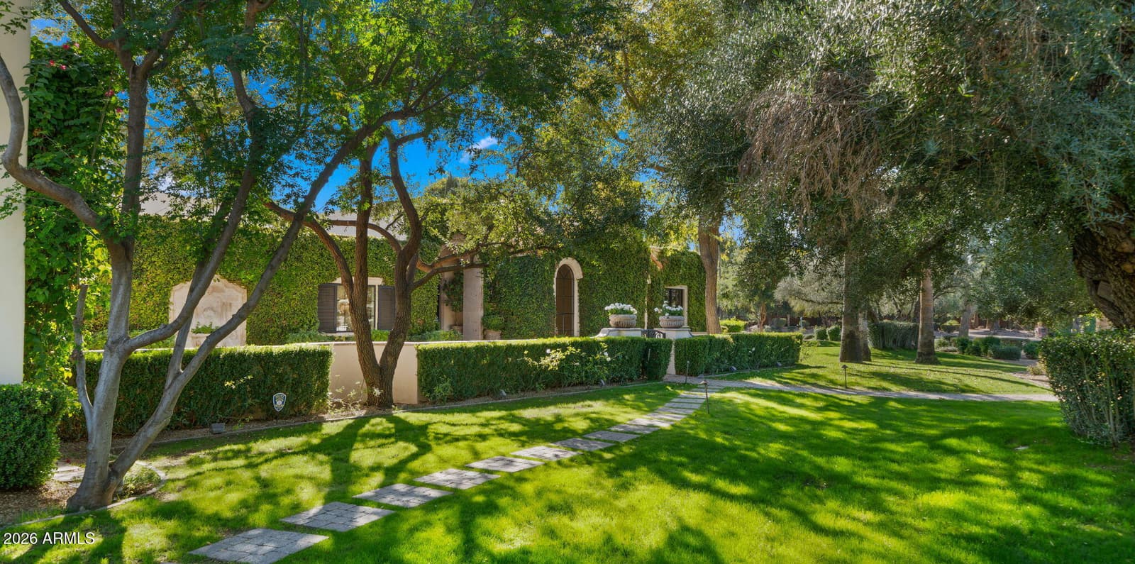 8501 N Golf Drive, Paradise Valley, AZ 85253 — photo 4 of 100