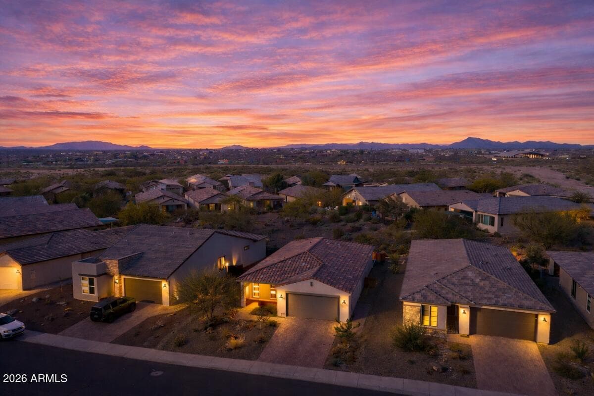 4300 Sawbuck Way, Wickenburg, AZ 85390 — photo 2 of 56