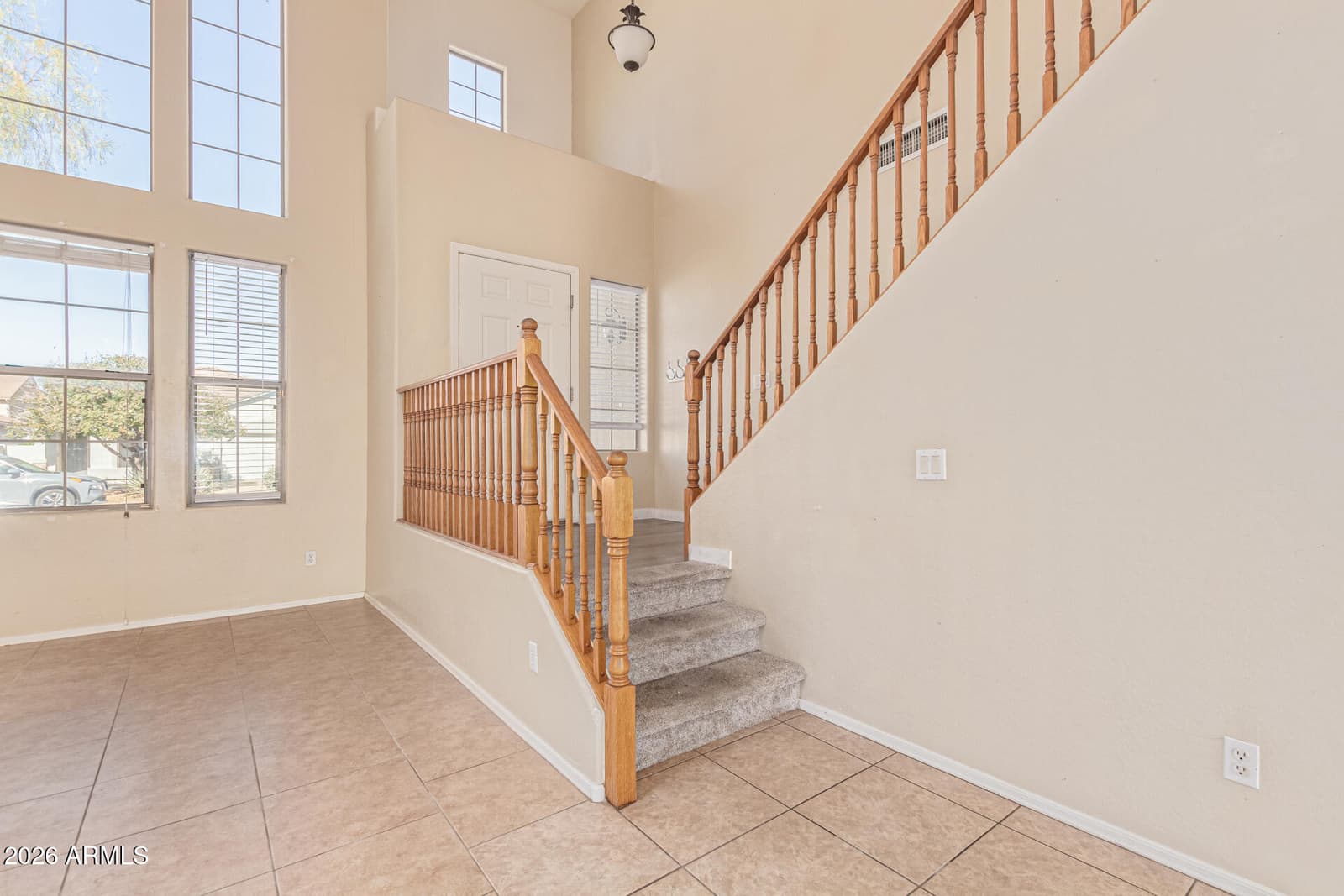 707 W AGRARIAN HILLS Drive, San Tan Valley, AZ 85143 — photo 5 of 39
