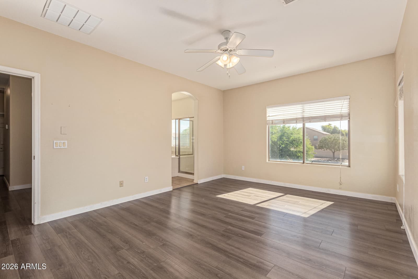 707 W AGRARIAN HILLS Drive, San Tan Valley, AZ 85143 — photo 19 of 39