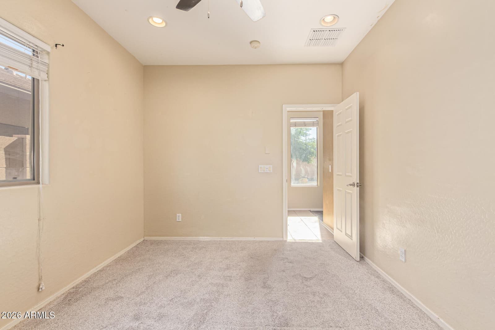 707 W AGRARIAN HILLS Drive, San Tan Valley, AZ 85143 — photo 30 of 39