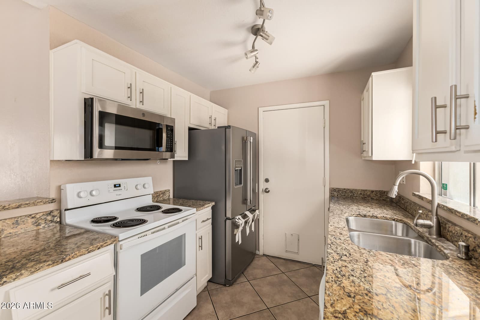 7006 S 45TH Street, Phoenix, AZ 85042 — photo 9 of 20