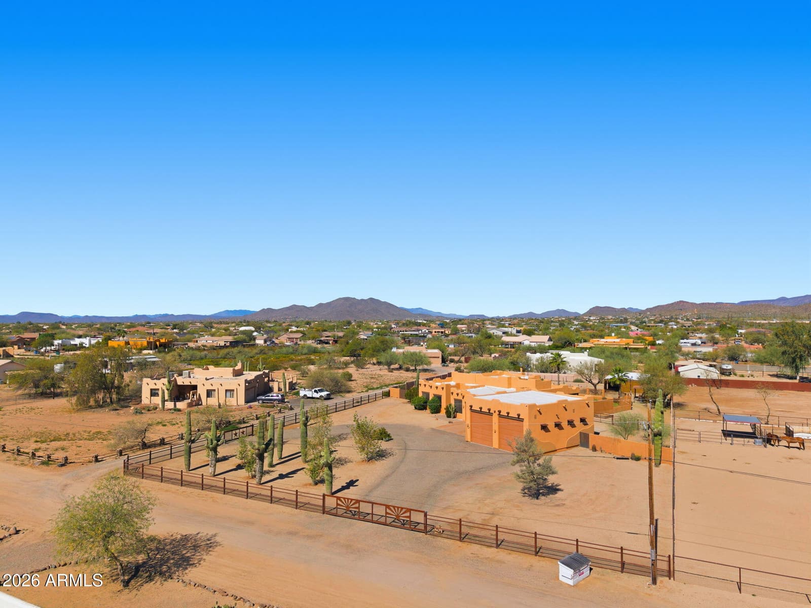 1114 E Carlise Road, Phoenix, AZ 85086 — photo 13 of 56