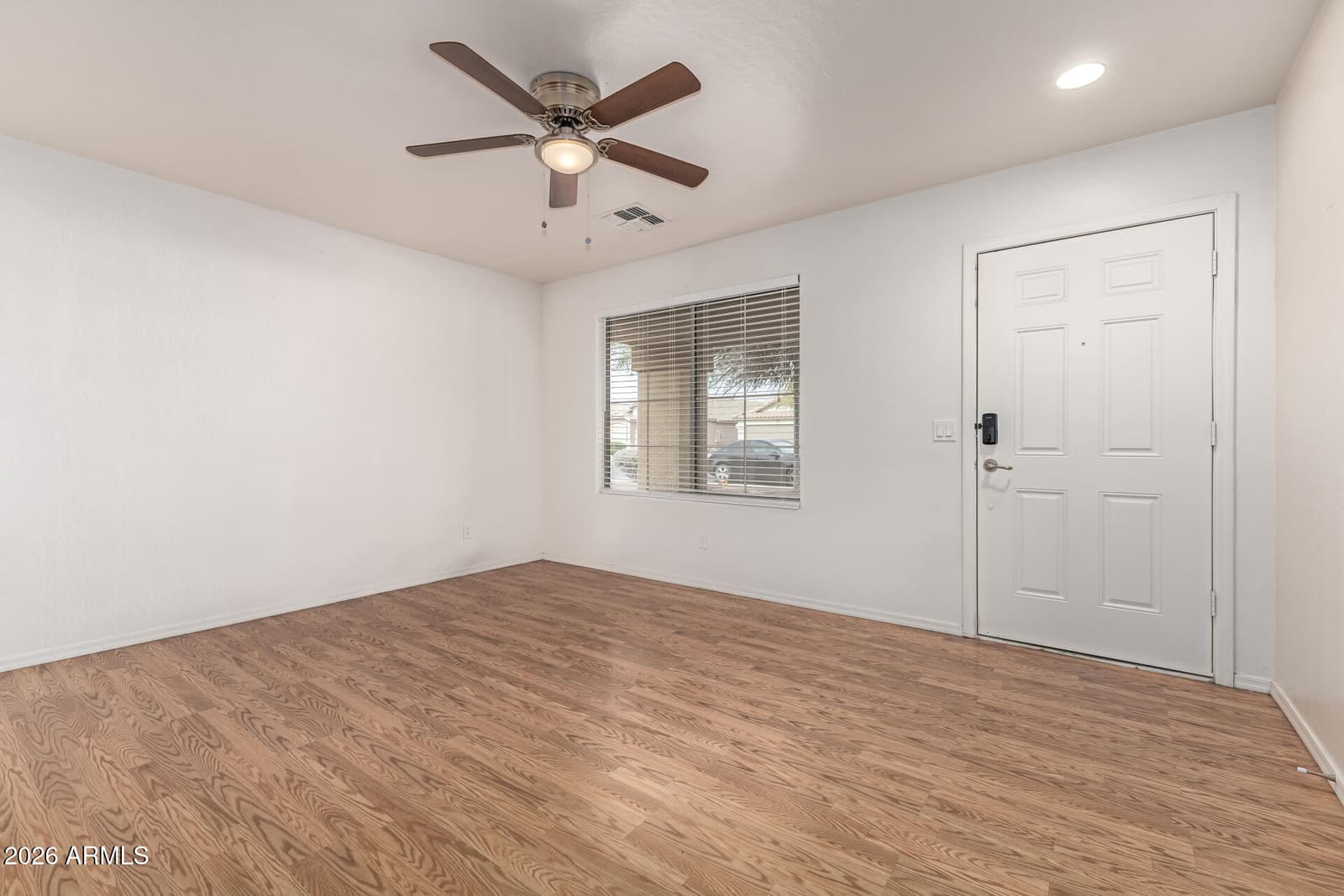 11363 W DAVIS Lane, Avondale, AZ 85323 — photo 4 of 28