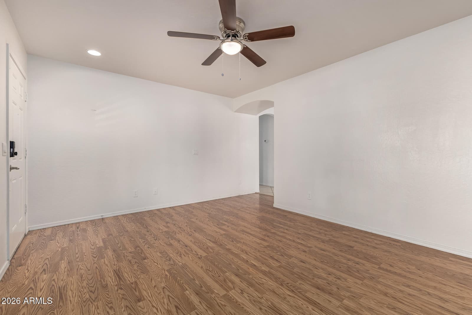 11363 W DAVIS Lane, Avondale, AZ 85323 — photo 5 of 28