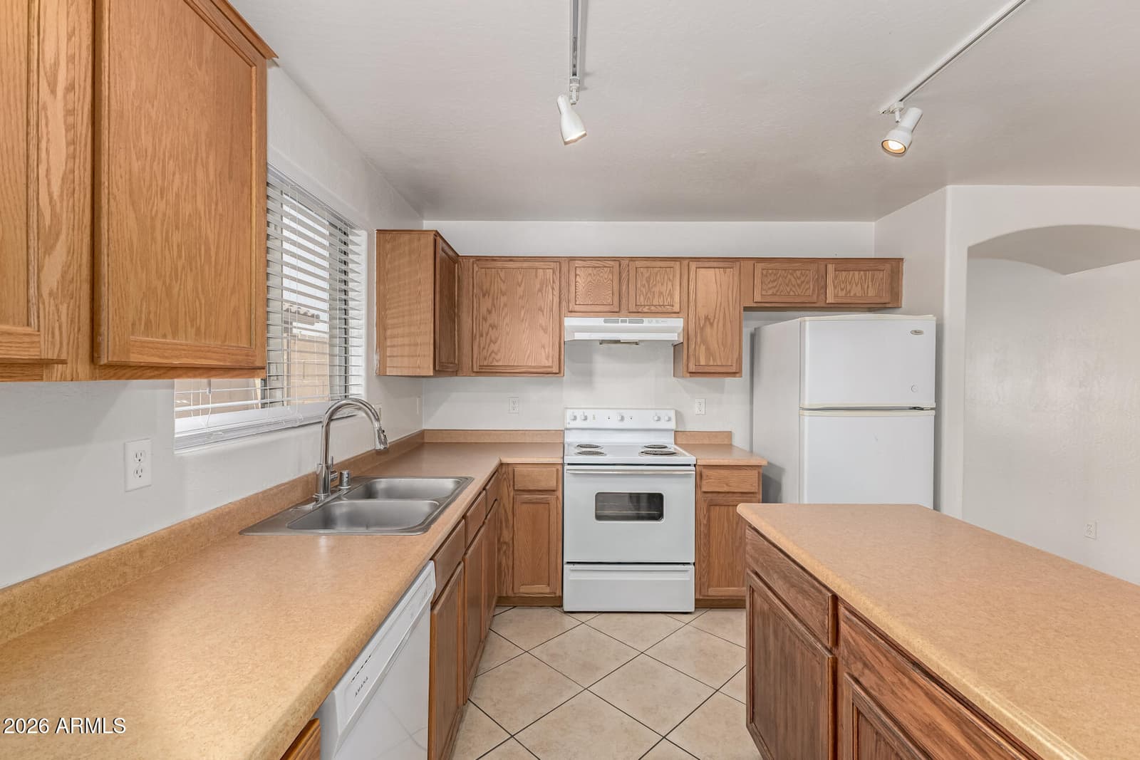 11363 W DAVIS Lane, Avondale, AZ 85323 — photo 10 of 28